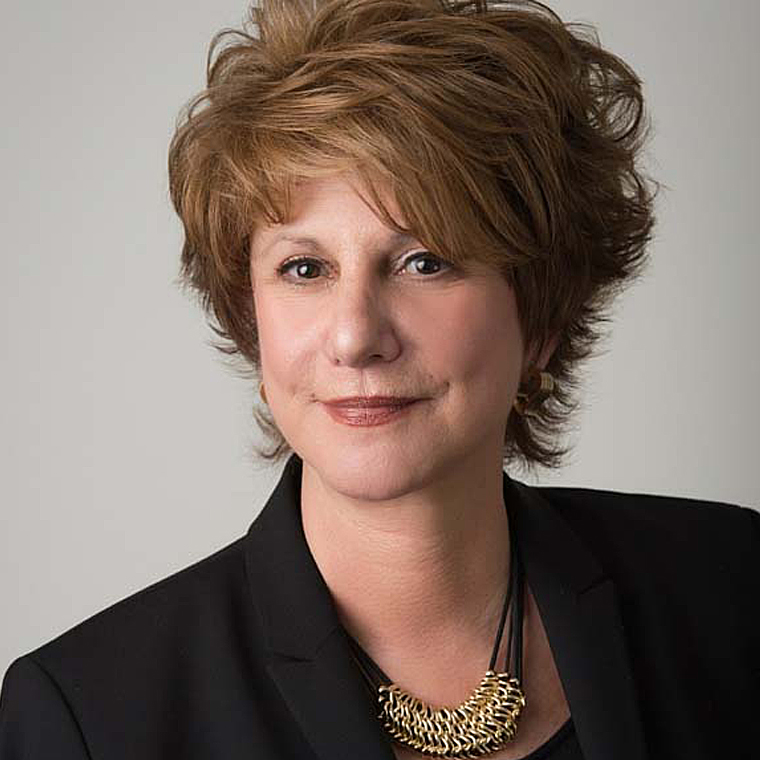 琳达·罗森博格Netsmart董事会成员的照片